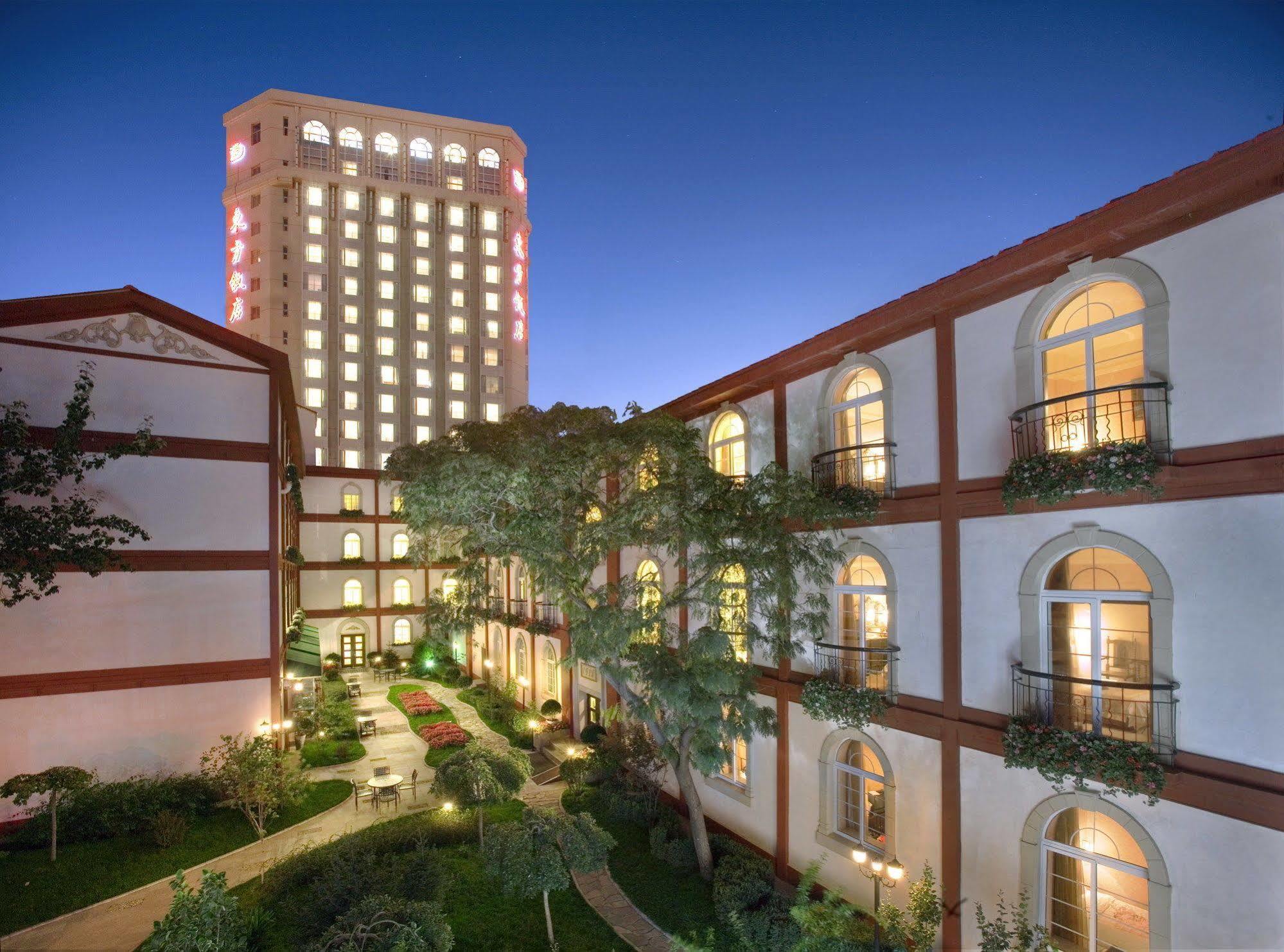 Dong Fang Hotel Beijing Exterior photo